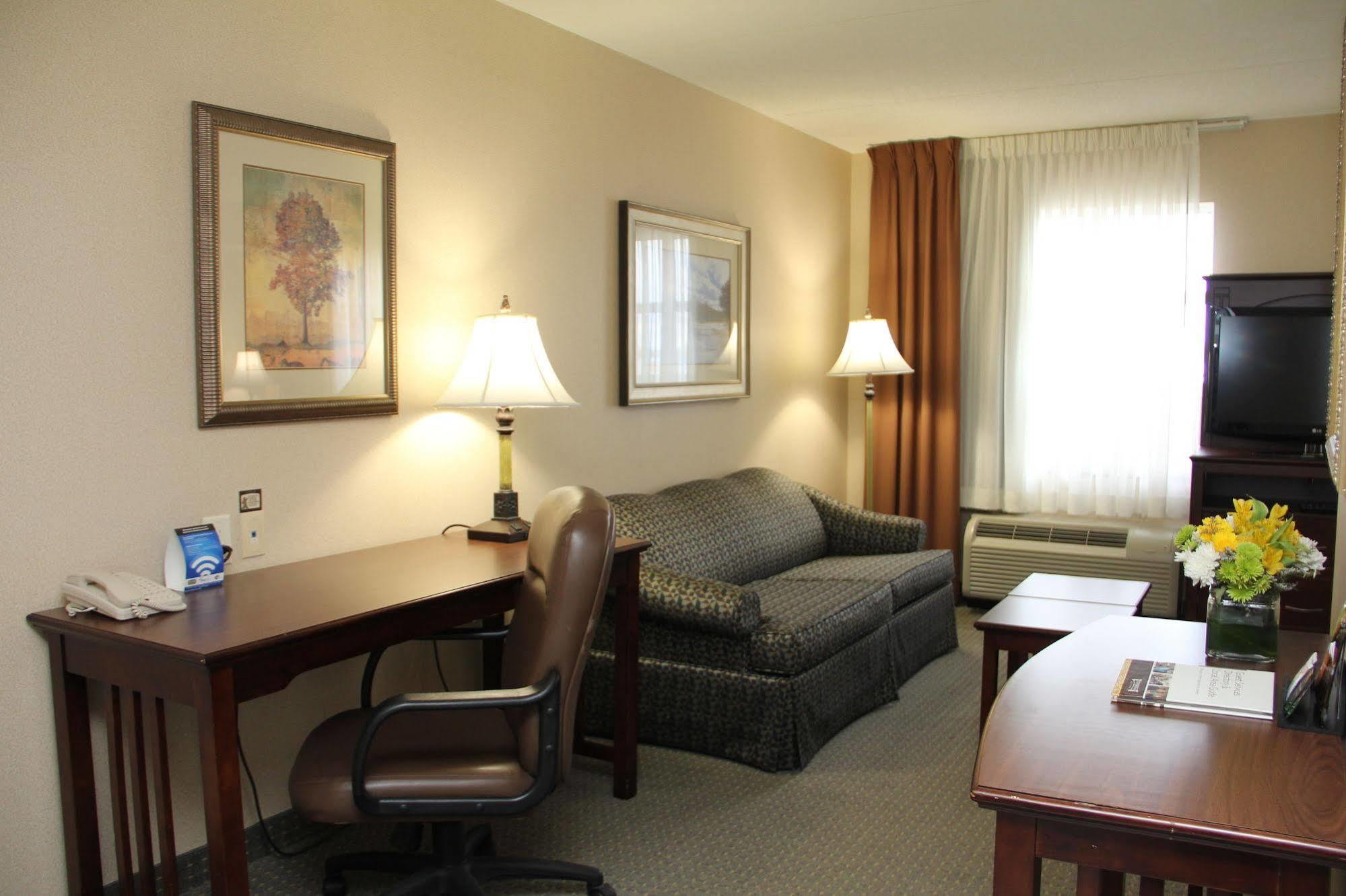 Staybridge Suites London By Ihg Экстерьер фото