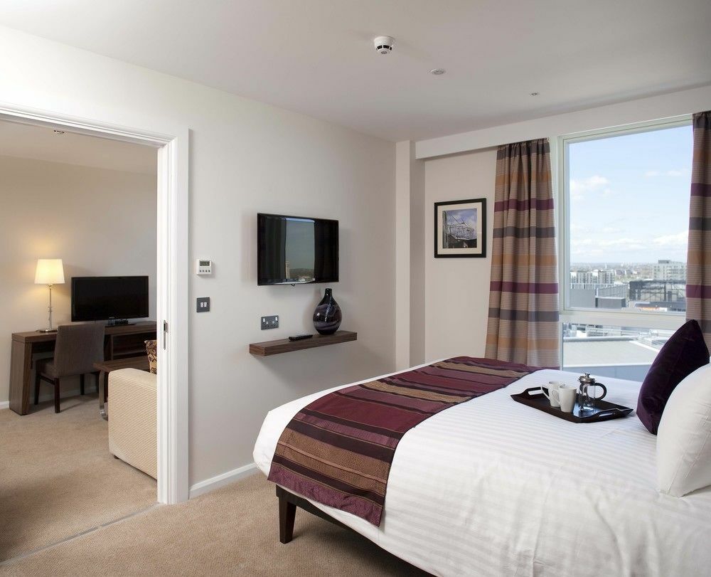 Staybridge Suites London By Ihg Экстерьер фото